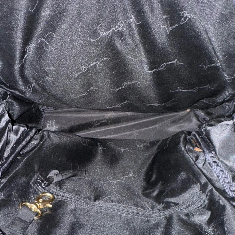 VERA BRADLEY BACKPACK. -BLACK